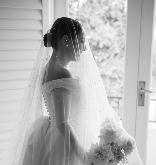 PEARLETTA VEIL