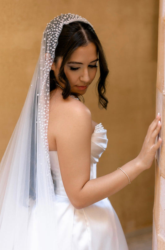 EVALEENA MANTILLA VEIL
