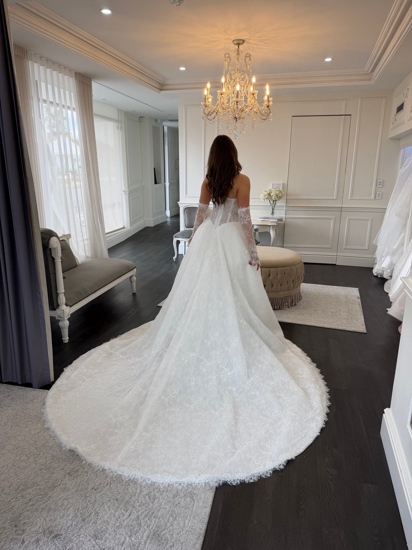 SIERRA GOWN